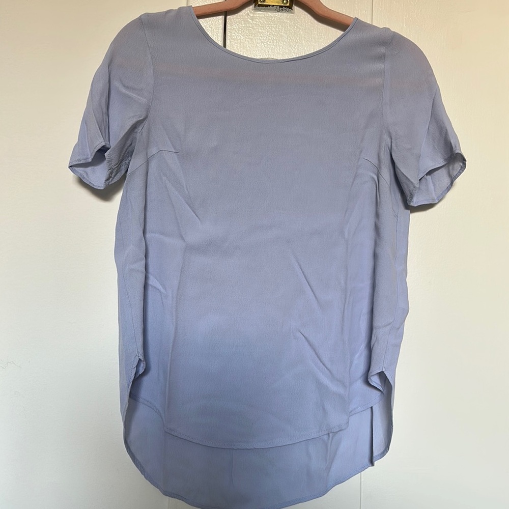 3 for $30 - EUC Lavender Formal T-Shirt